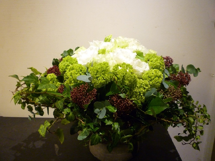 藤嶋眼科クリニック様へのお花